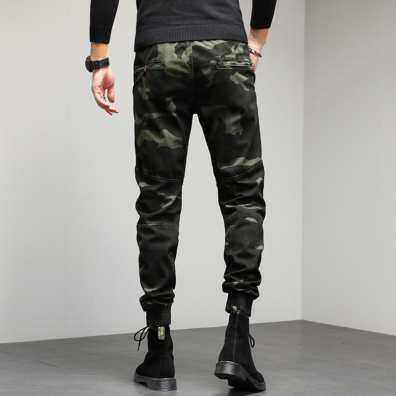Herren Cargojogger mit Camouflage‑Muster, ergonomischen Kniepaneelen und elastischem Tunnelzugbund Echo Archiv