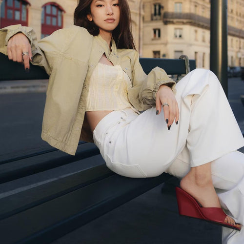 Damen Cropped-Boxy-Utility-Blouson mit Stehkragen und gerafften Ärmeln Echoarchiv