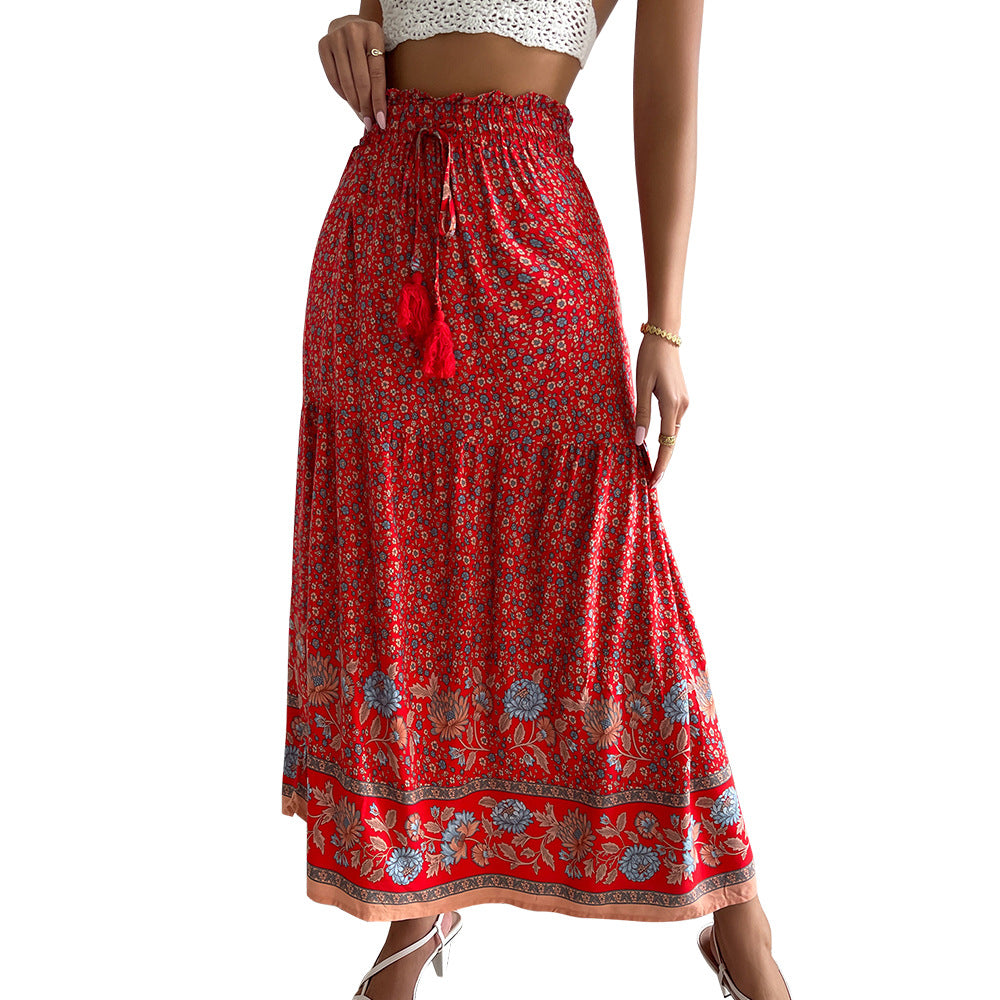 Damen leichter Stufen-Maxirock mit elastischem Rüschenbund, Kordel-Tassel und zartem Paisley-Print – Valéora