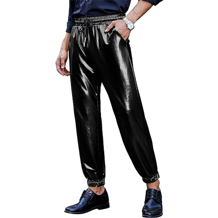 Herren modische Kunstlederhose mit elastischem Bund und schmal zulaufendem Bein Echoarchiv