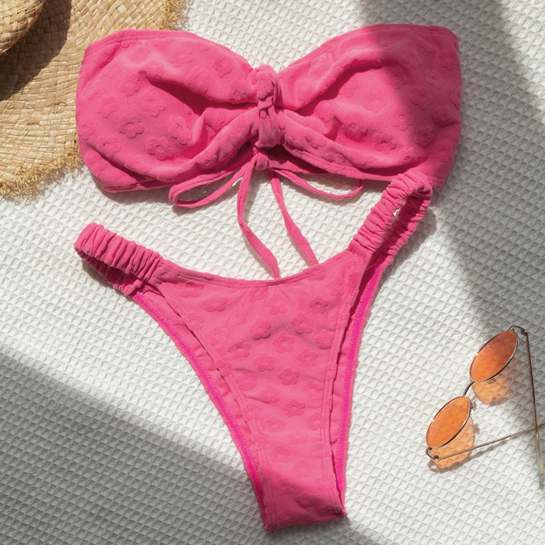 Damen Bandeau-Bikini mit zarten Blütenstrukturen Echo Archiv