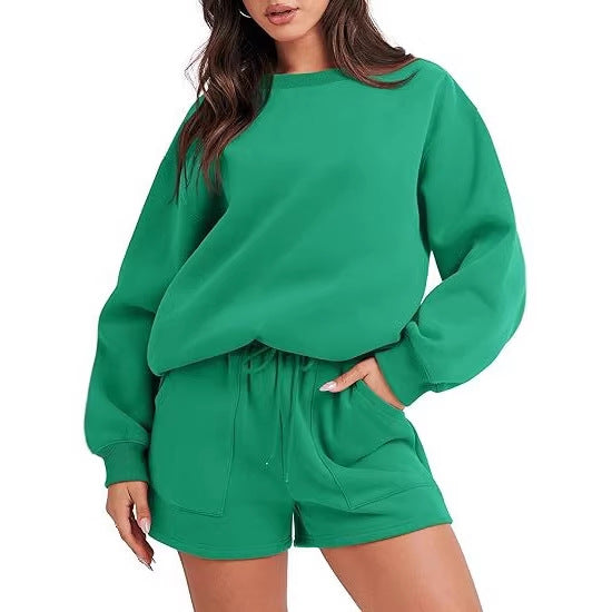 Damen Lässiges Sweatset mit Oversize‑Sweatshirt und hochgeschnittenen Shorts Echo Archiv