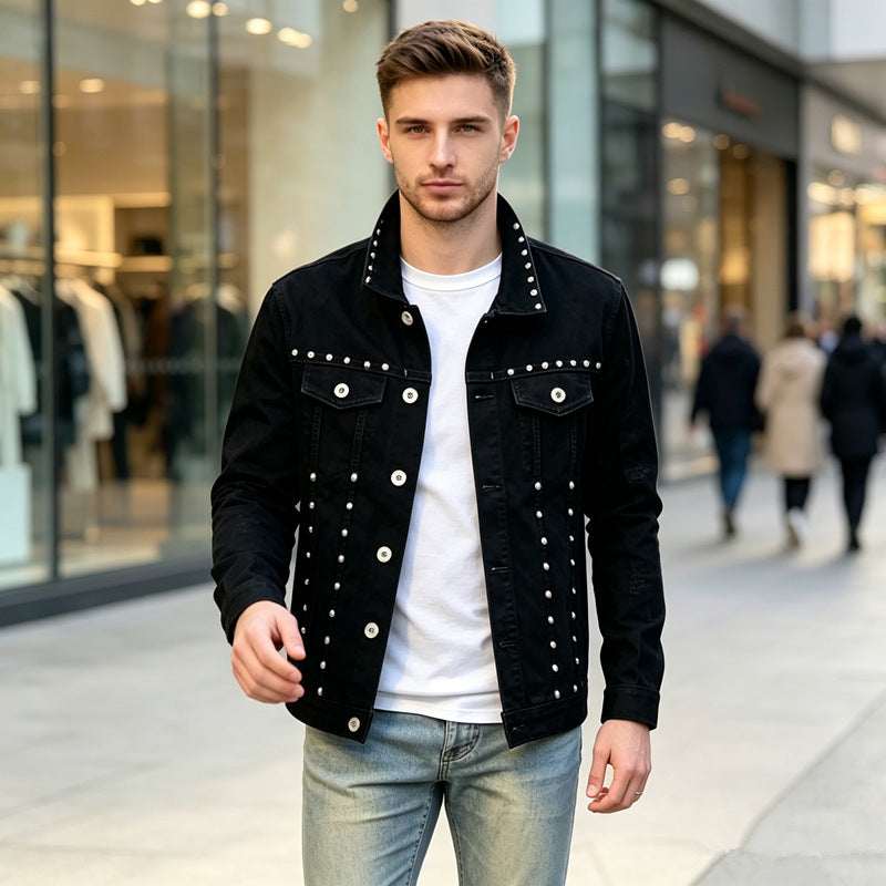 Herren Modische Jeansjacke mit Nieten Echoarchiv