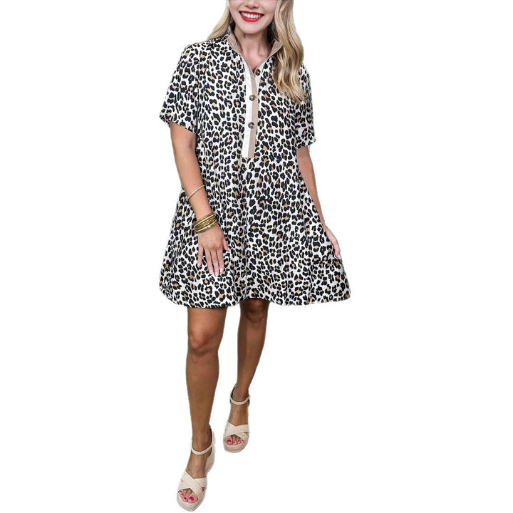Damen Kleid mit modernem Kragen und stylischem Tierdruck Echo Archiv