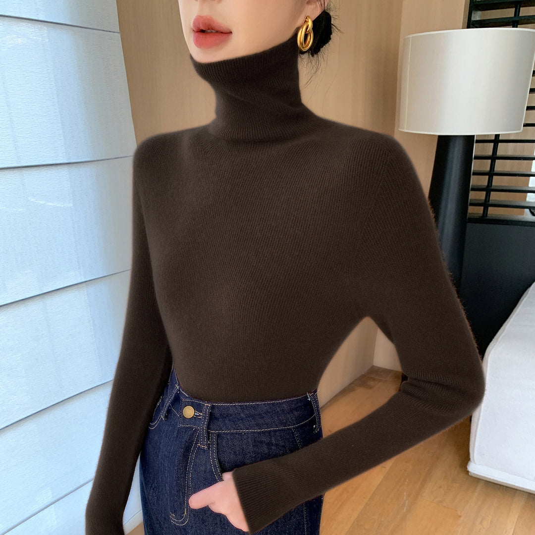 Damen Schlanker Feinstrickpullover mit hohem Rollkragen und feiner Rippstruktur Echoarchiv