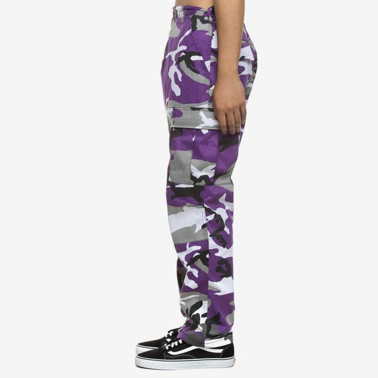 Herren Cargo-Hose im modernen Camouflage-Design mit zahlreichen Taschen Echoarchiv