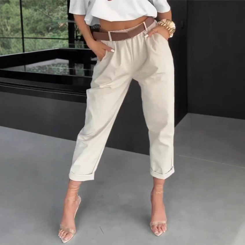 Damen nan hochtaillierte Paperbag-Hose mit gerafftem Bund, Eingrifftaschen und gekrempeltem Saum Echo Archiv
