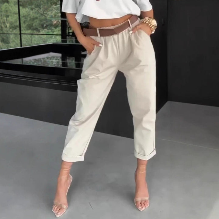 Damen nan hochtaillierte Paperbag-Hose mit gerafftem Bund, Eingrifftaschen und gekrempeltem Saum Echo Archiv