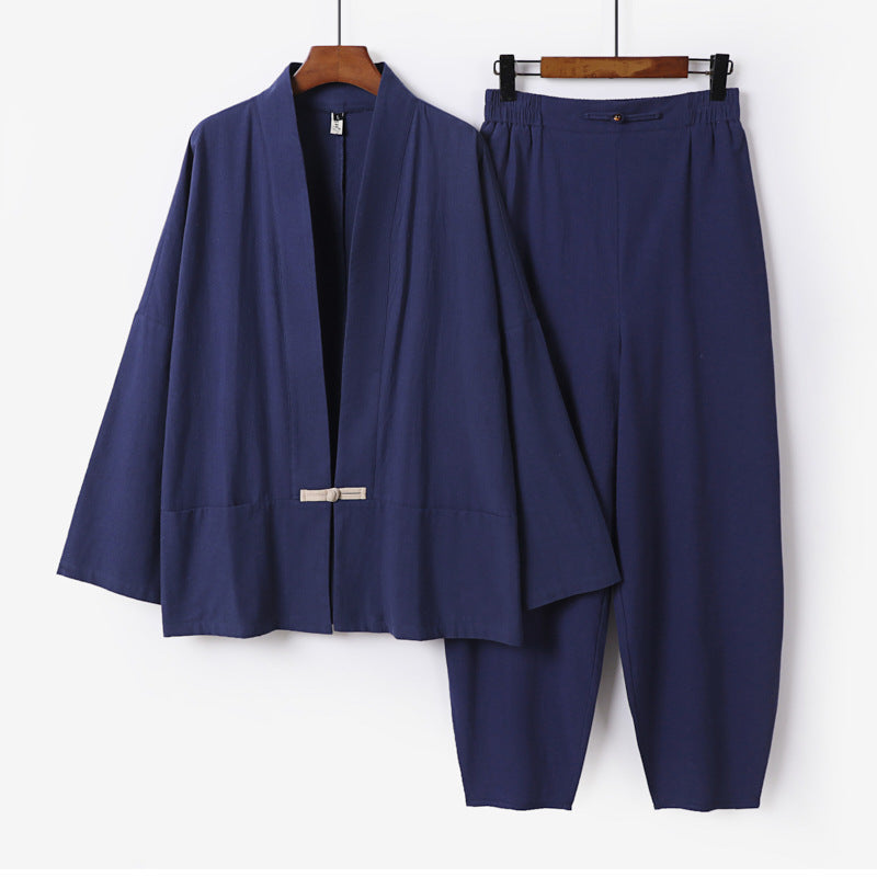 Herren Zen-Relax-Set mit offener Kimono-Jacke, dekorativem Knebelverschluss und tapered Harem-Joggpants Echoarchiv
