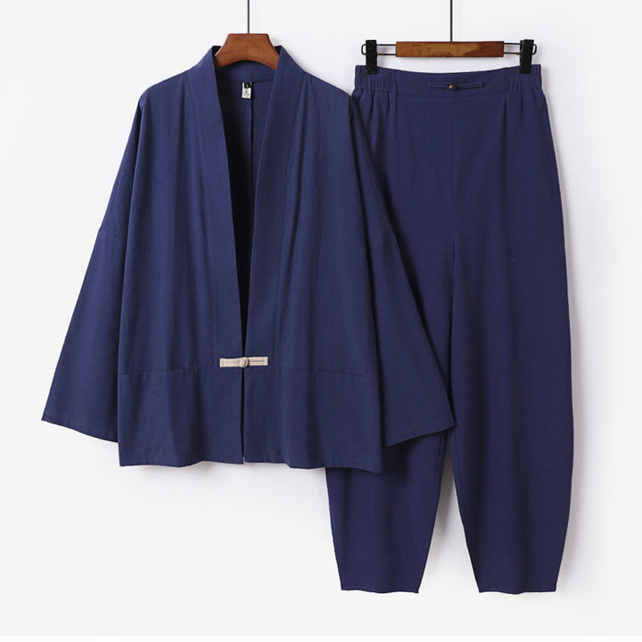 Herren Zen-Relax-Set mit offener Kimono-Jacke, dekorativem Knebelverschluss und tapered Harem-Joggpants Echoarchiv