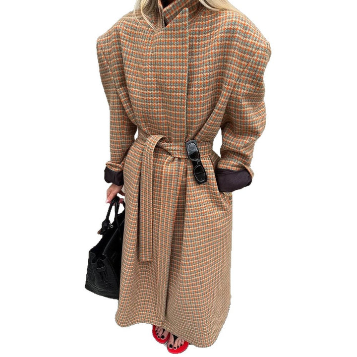 Damen Oversized Woll-Karo Mantel mit Taillengürtel und betonter Schulterpartie Echoarchiv