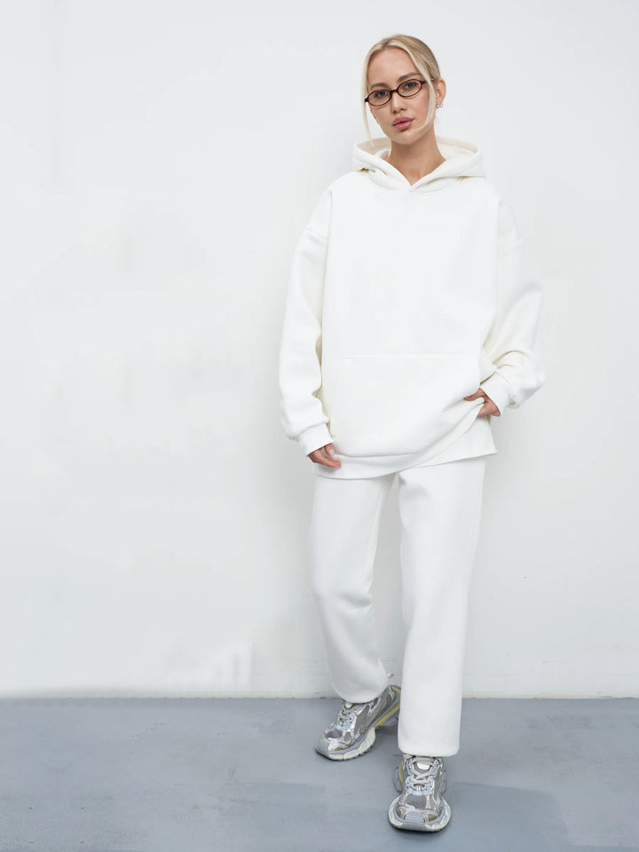 Damen lässiges Kapuzen-Sweatset aus schwerer Baumwollfleece mit Kängurutasche und gerader Jogginghose – Auréline