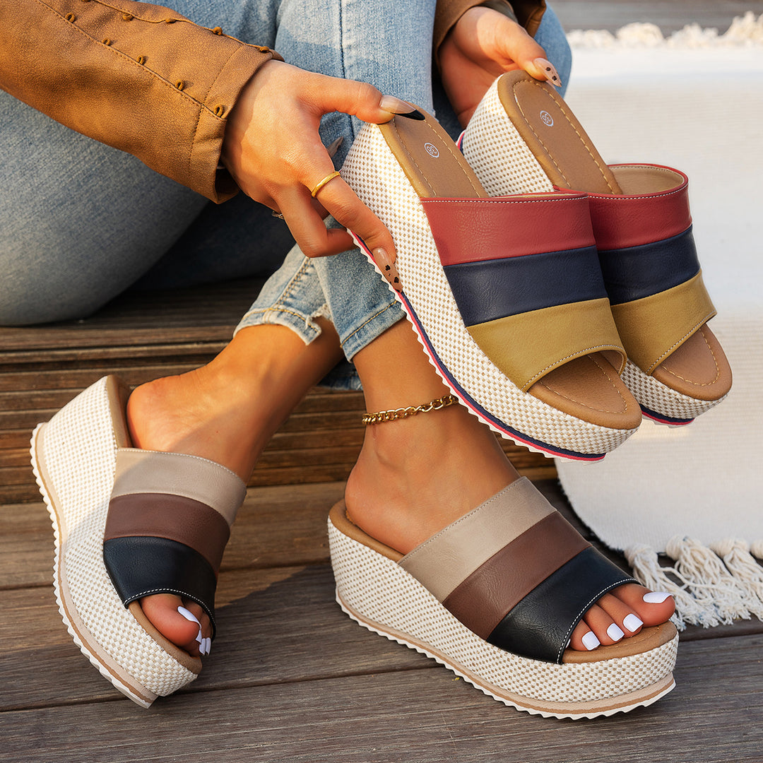 Damen nan Slip-On Plateau-Espadrille mit mehrlagigen Riemen und gewebter Keilsohle Echo Archiv