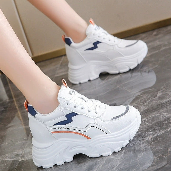 Damen Chunky Sneakers mit atmungsaktivem Obermaterial und dämpfender Laufsohle Echo Archiv