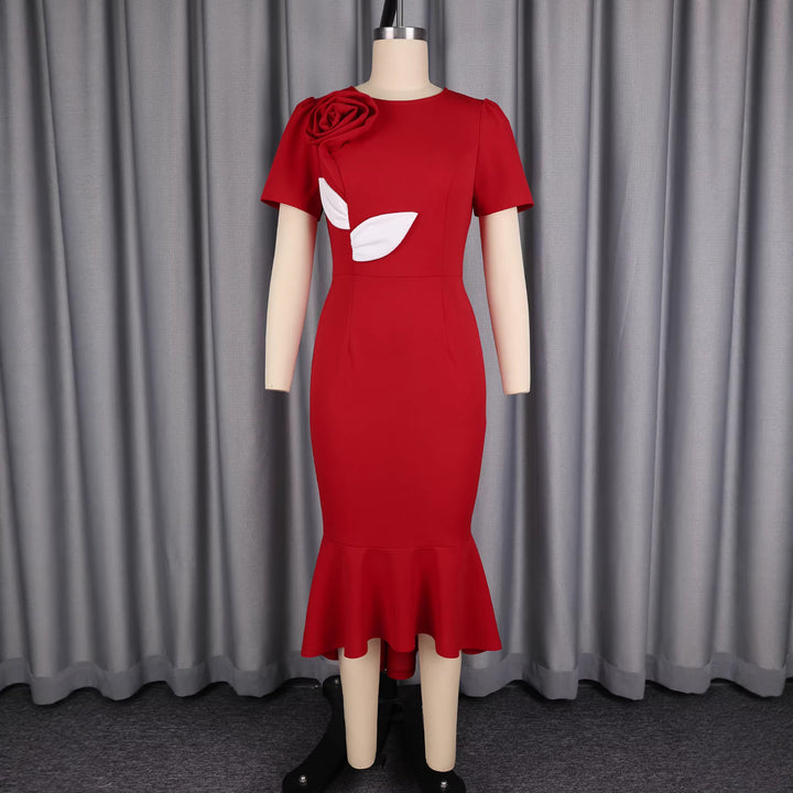 Damen Figurschmeichelndes Abendkleid Echo Archiv