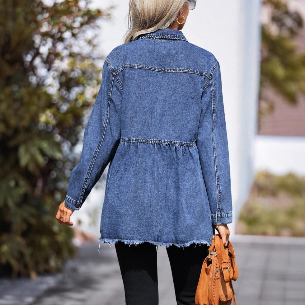 Damen taillierte Longline-Denimjacke mit geraffter Taille, Druckknopfleiste & ausgefranstem Saum Echo Archiv