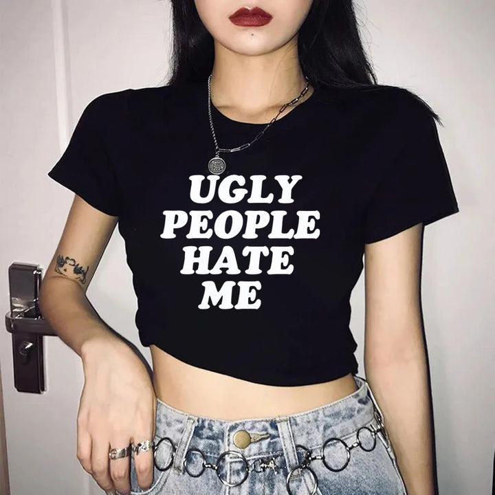 Damen Crop-T-Shirt mit verspieltem Kirschmotiv und elegantem Schleifenprint Echo Archiv