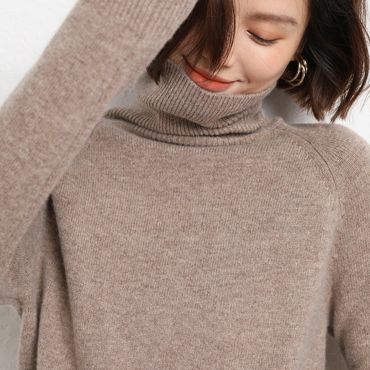 Damen Schlanker Rollkragenpullover aus feinem Strick mit Raglanärmeln Echoarchiv