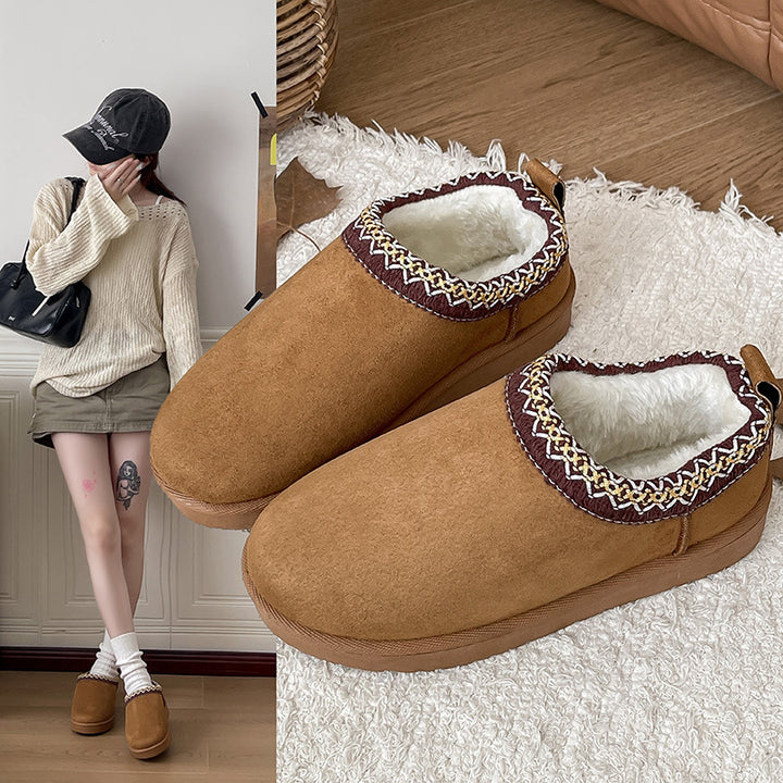 Damen Gefütterte Schlupf‑Hausschuhe im Bootie‑Stil mit Kunstfellfutter und dekorativer Zierborte Echo Archiv
