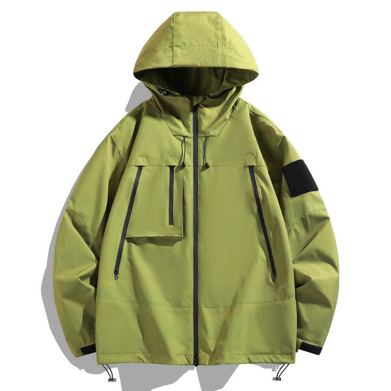Herren technische Outdoor-Jacke mit verstellbarer Kapuze und multifunktionalen Taschen Echoarchiv