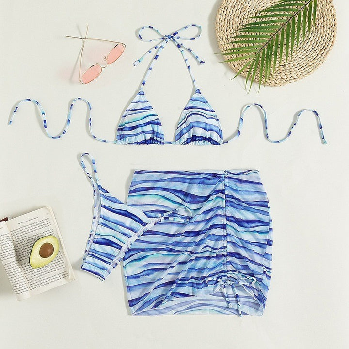 Damen Triangel-Bikini mit asymmetrischem Rüschenslip und modischem Wickeldesign Echo Archiv