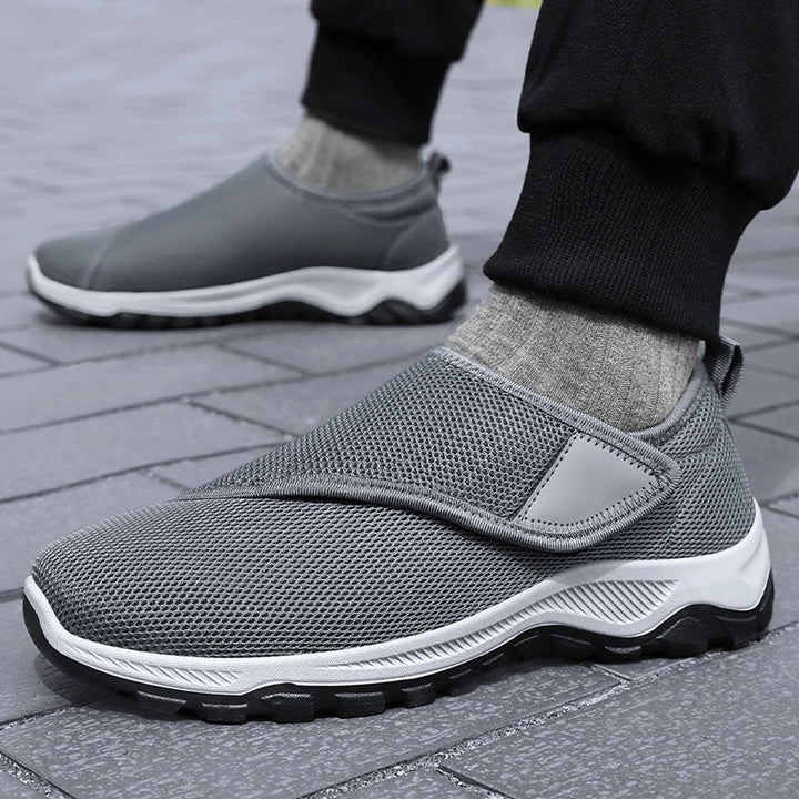 Herren nan atmungsaktiver Slip-On Mesh-Sneaker mit Klettverschluss, gepolsterter Komfortsohle und rutschfester Profilsohle Echo Archiv