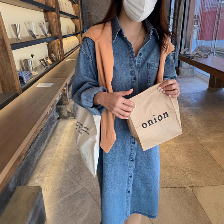 Damen Langes Oversize-Denim-Hemdblusenkleid im washed-Look mit Brusttasche und umgeschlagenen Ärmeln – Valéora