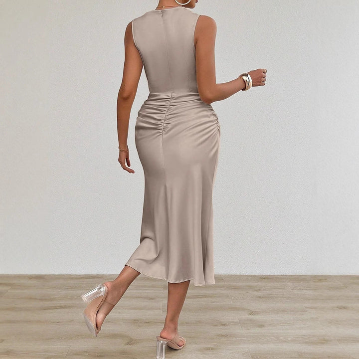 Damen Elegantes Midi-Kleid mit taillierter Passform und raffinierter Raffung – Élara