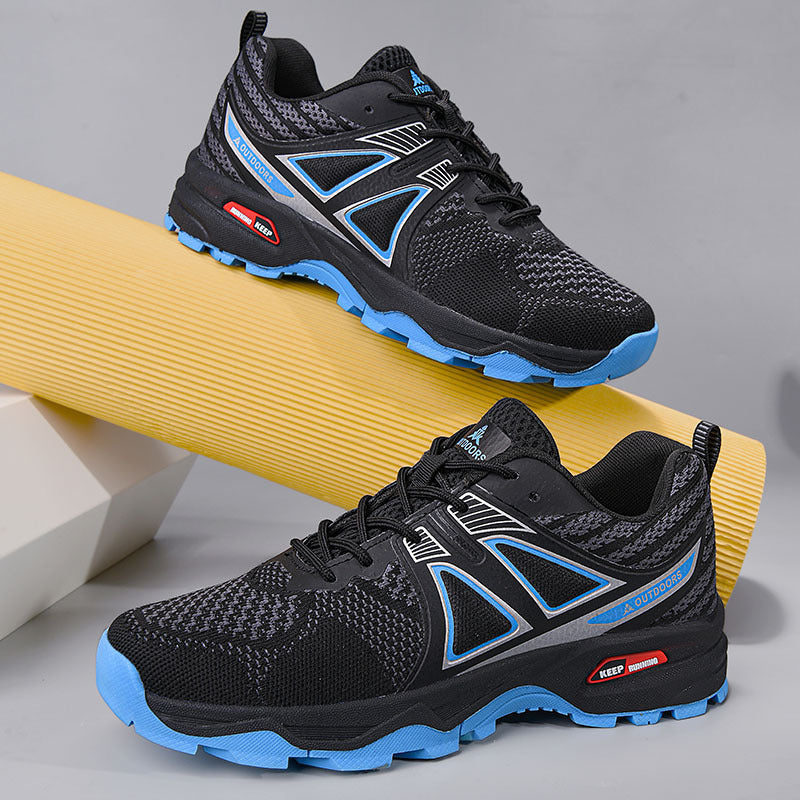 Herren robuster Trailrunning-Trekking-Sneaker mit griffiger Profilsohle und atmungsaktivem Strickoberteil – Tavélo