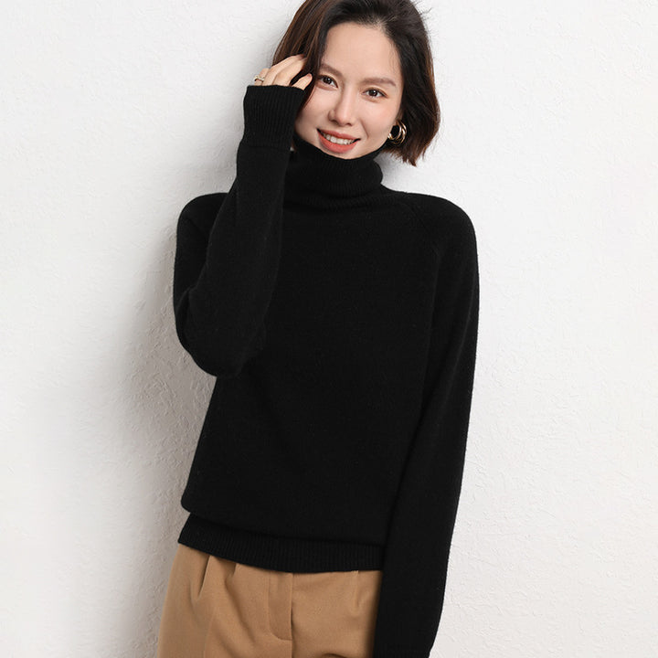 Damen Schlanker Rollkragenpullover aus feinem Strick mit Raglanärmeln Echoarchiv