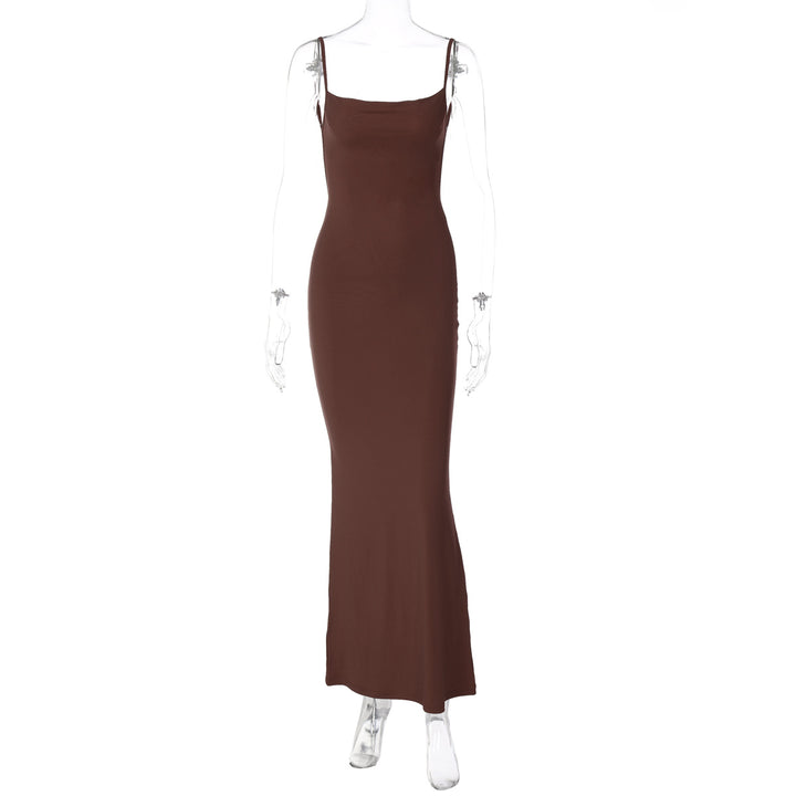 Damen Figurbetontes Langkleid mit schmalen Spaghetti-Trägern Echo Archiv