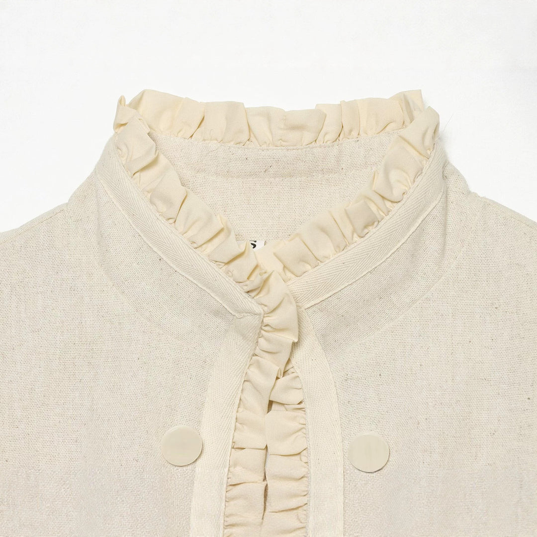 Damen Kurzjacke mit Rüschenkragen und dekorativer Doppelknopfleiste Echo Archiv