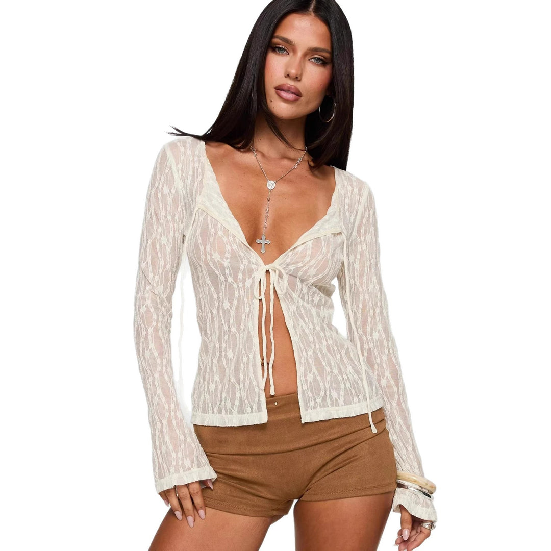 Damen Transparente Spitzenbluse mit tiefem V-Ausschnitt und Bändern Echo Archiv