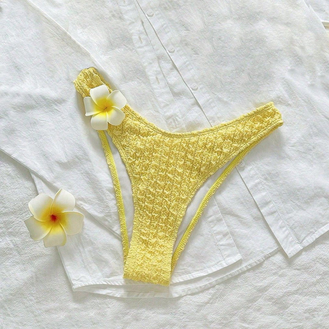 Damen Hochgeschnittenes Bikiniunterteil mit strukturierten Rüschen Echo Archiv