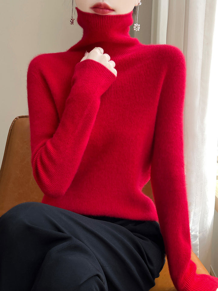 Damen Schmal geschnittener Feinstrick-Rollkragenpullover mit extrafeinem Flauschfinish Echoarchiv
