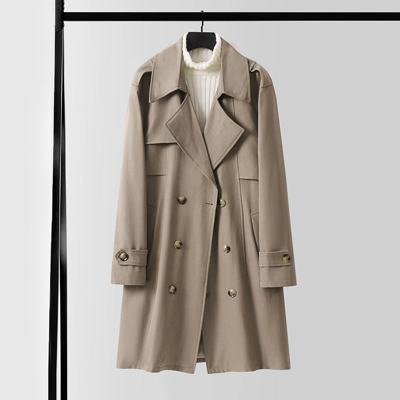 Damen Doppelreihiger Kurztrenchcoat aus leichtem Wollmix mit soften Fall und Schulterklappen Echoarchiv