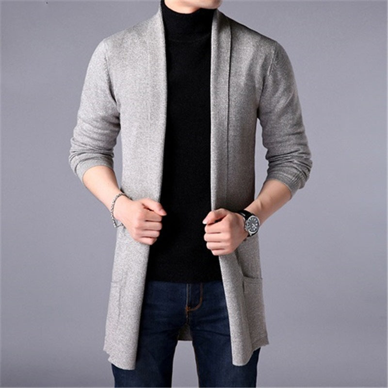 Herren Langer Strickmantel mit offenen Fronten und modernen Details Echoarchiv