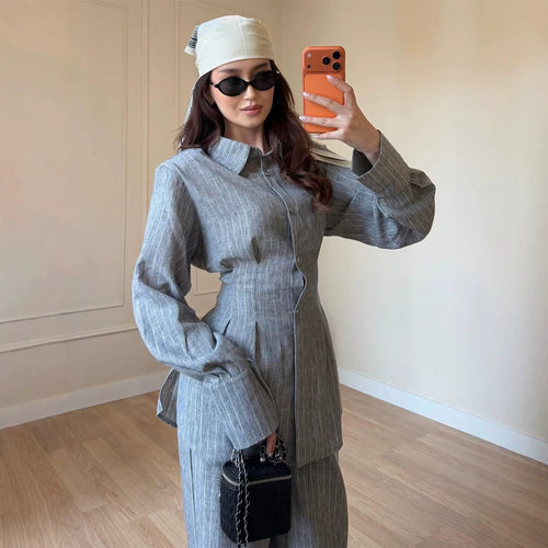 Damen Leichtes Leinen-Loungewear-Set mit Oversize-Hemd und weiter Bundhose Echoarchiv