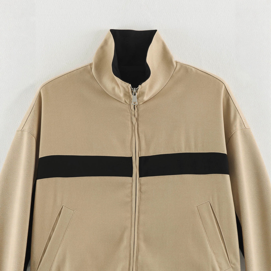 Damen Cropped Boxy-Trackjacke mit Stehkragen und Kontraststreifen Echoarchiv