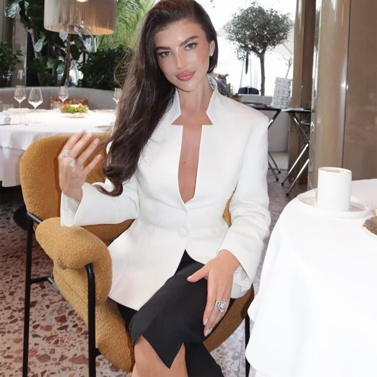 Damen Taillierter Blazer mit Stehkragen und floraler Stickerei Echoarchiv