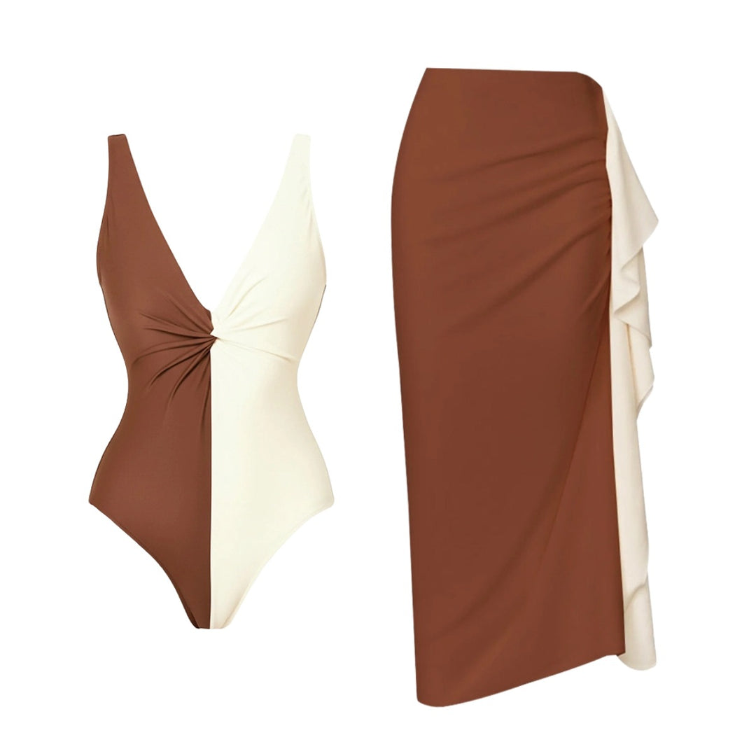 Damen Bikiniset mit eleganter Drapierung und modischem Wickelrock Echo Archiv