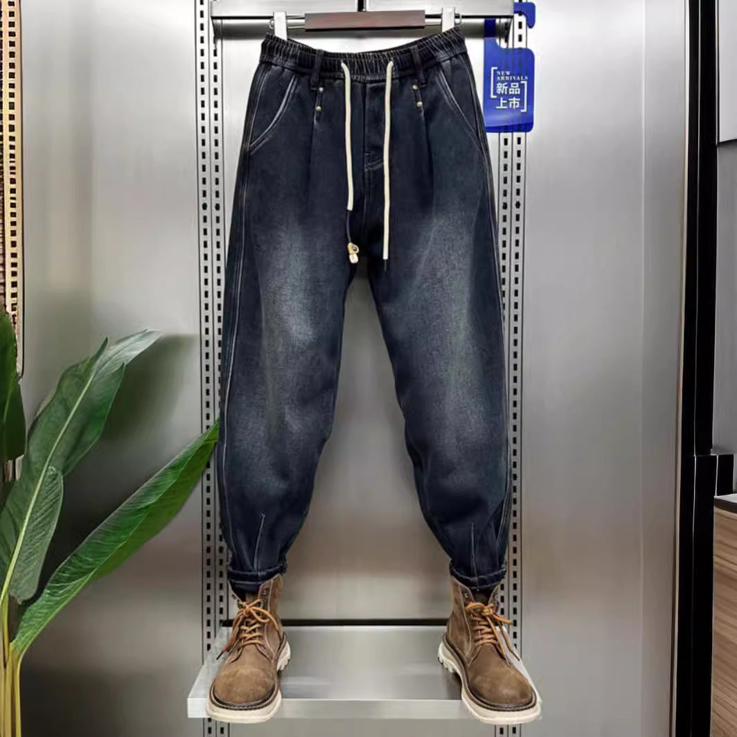 Herren Modische Ripped Denim Jeans mit einzigartigen Patches Echoarchiv