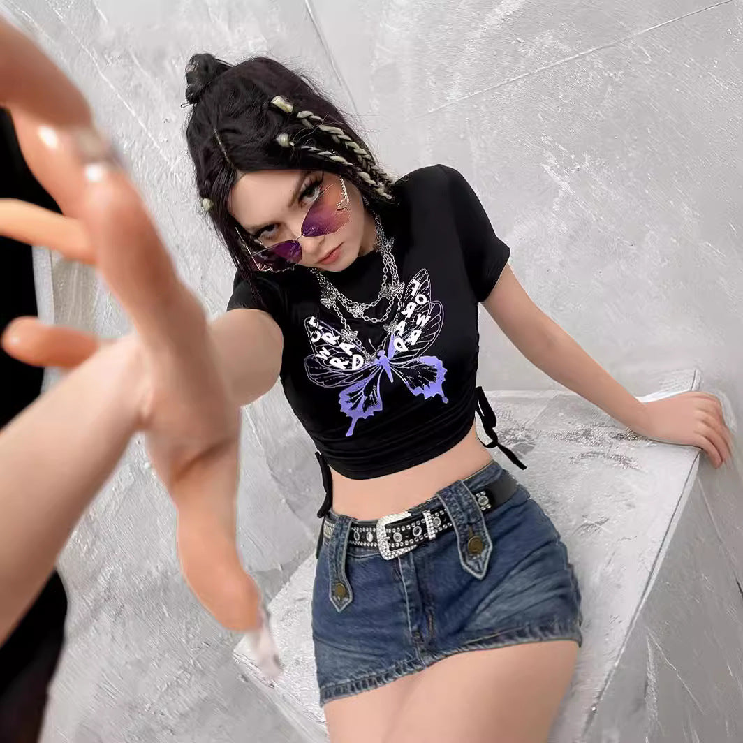 Damen Crop-Top mit kreativem Skeletthand-Motiv Echo Archiv