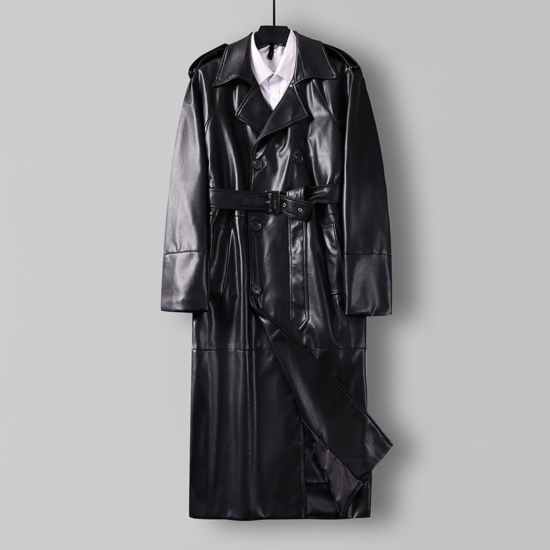 Herren Langer Kunstleder-Trenchcoat mit Doppelreiher, Taillengürtel und Schulterklappen Echoarchiv