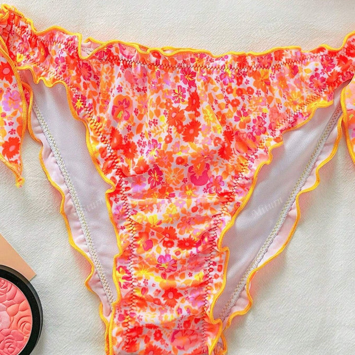 Damen Bikini-Set mit romantischen Rüschendetails und hohem Taillenbund Echo Archiv