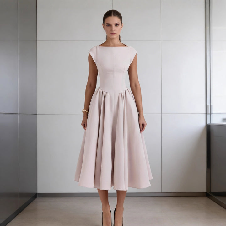 Damen Elegantes A-Linien Kleid mit breitem Saum und tailliertem Oberteil Echo Archiv