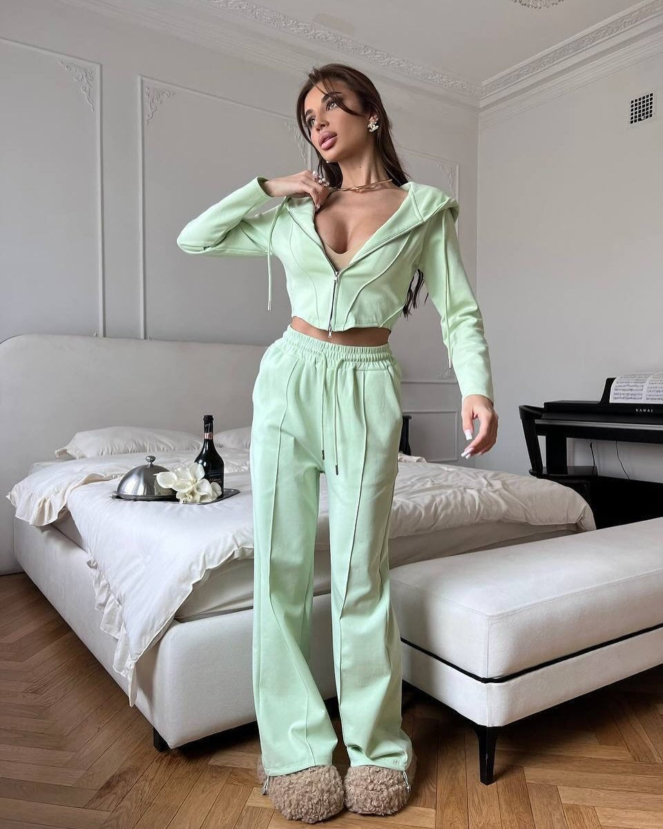 Damen tailliertes Cropped-Kapuzensweatshirt mit verdecktem Reißverschluss und High-Waist Wide-Leg Jogginghose Set – Auréline