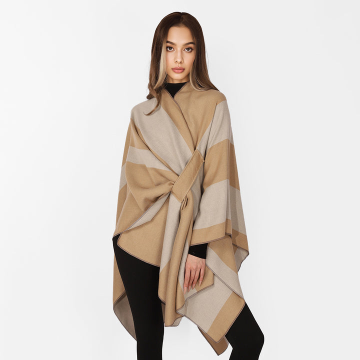 Damen Wickel‑Cape mit breitem Streifenmuster und Bindegürtel – Avérine