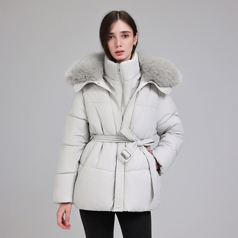 Damen nan luxuriöse kurze Pufferjacke mit integriertem Windschutzkragen und Taillengürtel Echo Archiv