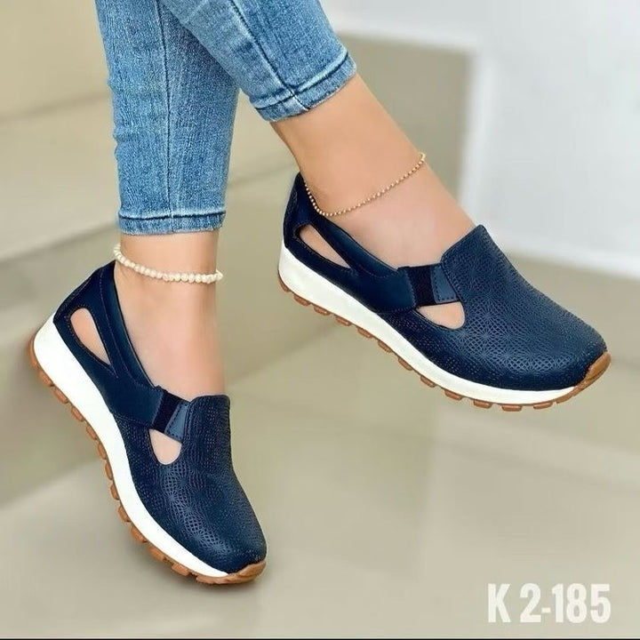 Damen  atmungsaktive Slip-On Keilsneaker aus Kunstleder mit Cut-Outs und gepolsterter Komfortsohle Echo Archiv
